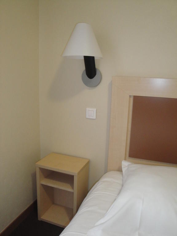 Cit'Hotel Talencia ثوارس الغرفة الصورة